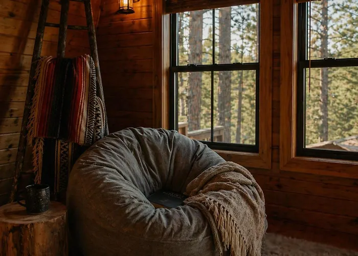 Chalet Sunset-view A-frame Sleeps 12 Dog Friendly