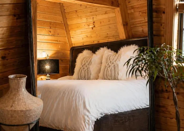 Chalet Sunset-view A-frame Sleeps 12 Dog Friendly *