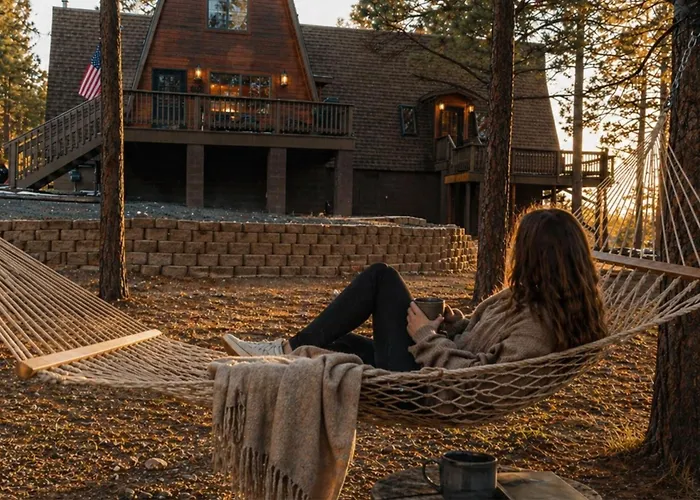 Sunset-view A-frame Sleeps 12 Dog Friendly Chalet