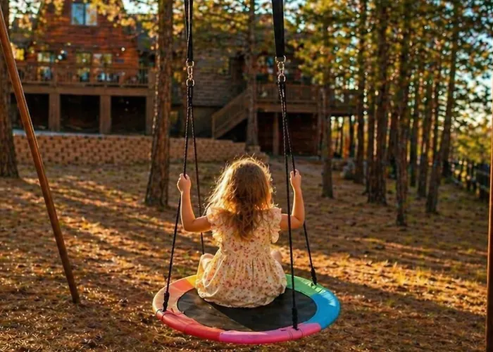 Sunset-view A-frame Sleeps 12 Dog Friendly Chalet